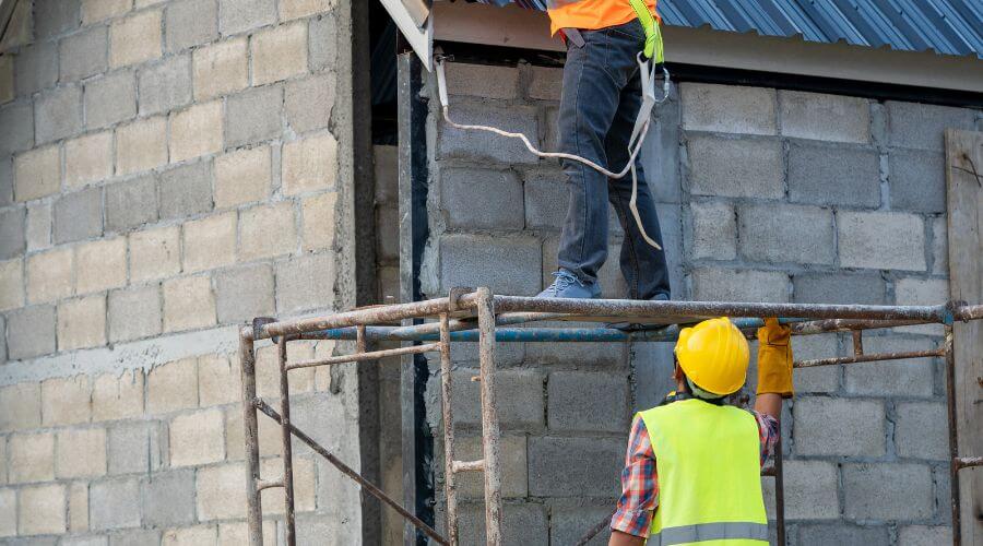 Expert Emergency Roof Repairs services in Staten Island, NY